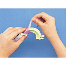 Load image into Gallery viewer, Clover Pom Pom Maker