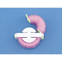 Load image into Gallery viewer, Clover Pom Pom Maker