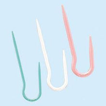 Load image into Gallery viewer, Clover U Cable Stitch Holder