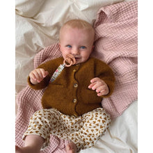 Load image into Gallery viewer, Ellen's Cardigan Knitting Pattern by Petiteknit