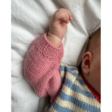 Load image into Gallery viewer, Holger Baby Set Knitting Pattern by PetiteKnit