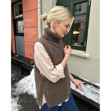 Load image into Gallery viewer, Lulu Slipover Chunky Edition Knitting Pattern by PetiteKnit