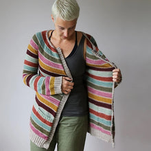 Load image into Gallery viewer, Desperate Housewife cardigan pattern Melanie Berg
