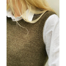 Load image into Gallery viewer, Stockholm Slipover Knitting Pattern by PetiteKnit