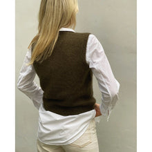 Load image into Gallery viewer, Stockholm Slipover Knitting Pattern by PetiteKnit