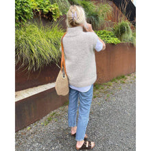 Load image into Gallery viewer, Weekend Slipover Knitting Pattern by PetiteKnit
