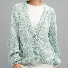 Load image into Gallery viewer, 772 Bates Ladies 4 Colour Striped Cardigan Pattern