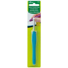 Load image into Gallery viewer, Clover Amour Crochet Hooks 4.5mm