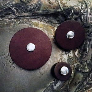 JUL Leather Pedestal Button Closures Small / Truffle