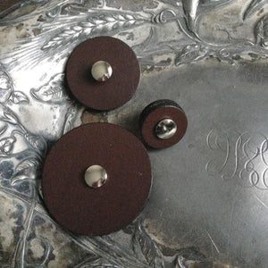 JUL Leather Pedestal Button Closures Small / Chocolate
