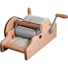 Load image into Gallery viewer, Ashford Drum Carder
