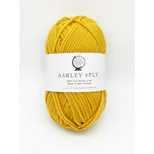 Load image into Gallery viewer, Ashley Merino 8Ply Sunflower 
