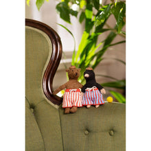 Load image into Gallery viewer, Chez Myrtil: More Seamless Friends to Knit and Love by Cinthia Vallet Pre Order 
