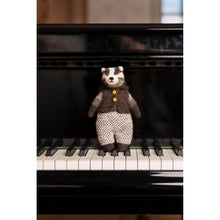 Load image into Gallery viewer, Chez Myrtil: More Seamless Friends to Knit and Love by Cinthia Vallet Pre Order 
