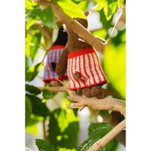 Load image into Gallery viewer, Chez Myrtil: More Seamless Friends to Knit and Love by Cinthia Vallet Pre Order 
