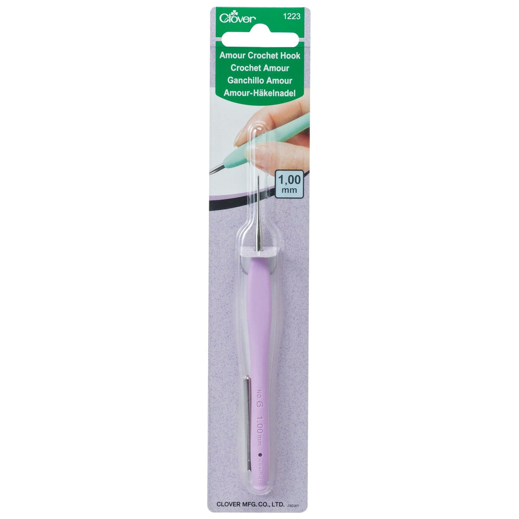 Clover Amour Crochet Hooks 1mm 