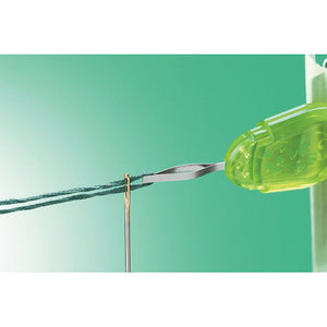 Clover Embroidery Needle Threader 
