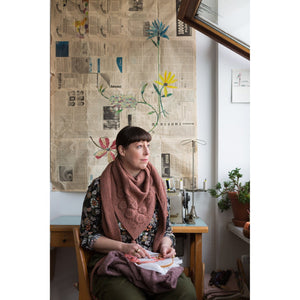 Author Judit Gummlich Ode to Autumm shawl