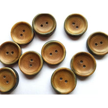 Load image into Gallery viewer, Ginger Horn Buttons 20mm 
