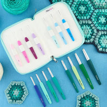 Load image into Gallery viewer, KnitPro Waves 2.0 Single Ended Crochet Hook Set Grande (14 sizes) 
