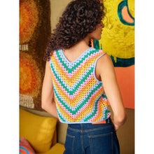 Load image into Gallery viewer, Laine Let's Crochet! Magazine Issue 2 Pre Order 
