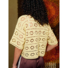 Load image into Gallery viewer, Laine Let's Crochet! Magazine Issue 2 Pre Order 
