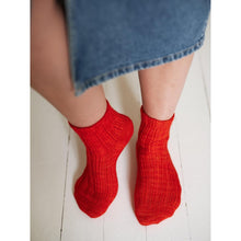 Load image into Gallery viewer, Laine Magazine Issue 26 Crossing Paths PreOrder 
