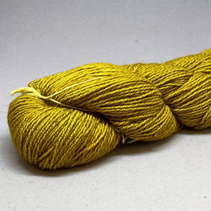 Malabrigo Dos Tierras 035 Frank Ochre