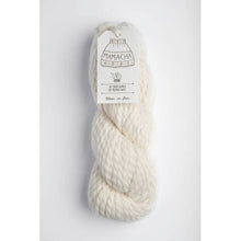 Load image into Gallery viewer, Mamacha Chunky Melange Alpaca Merino White Rose 8000 
