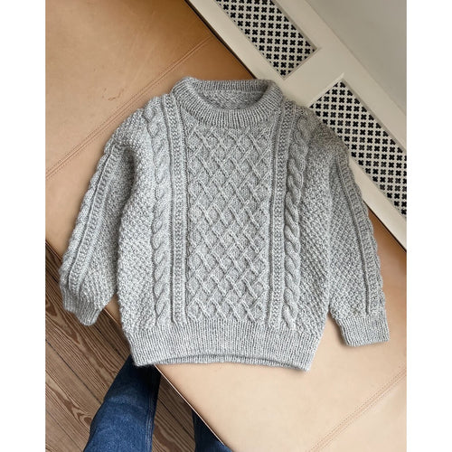 Moby Sweater Mini Size Knitting Pattern by PetiteKnit 