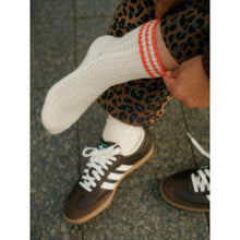 Load image into Gallery viewer, My City, My Stitches by Jenny Ansah 
