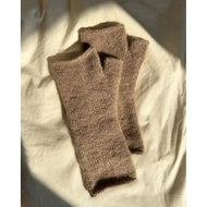 Penny Gloves Knitting Pattern by PetiteKnit 