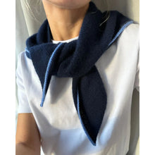 Load image into Gallery viewer, Uma Scarf Knitting Pattern by PetiteKnit 

