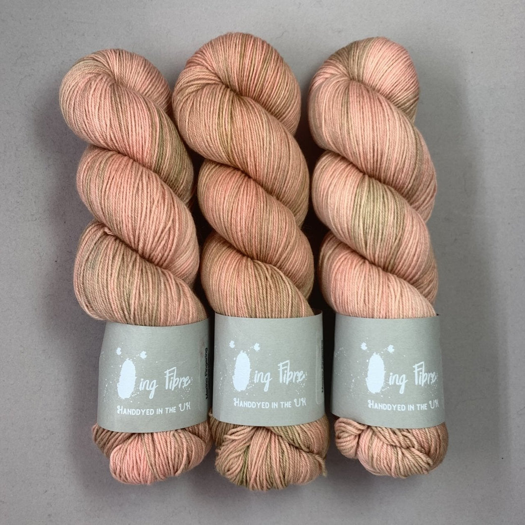 Qing Fibre Merino Fingering Bone